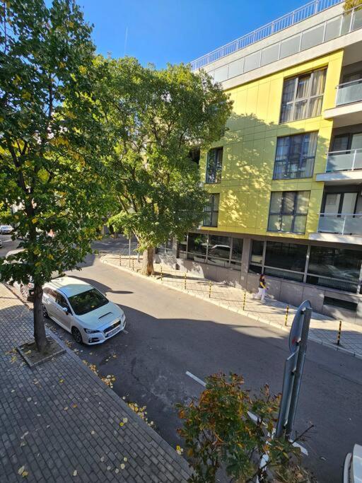 Serenity In The Heart Of Varna With Parking Εξωτερικό φωτογραφία