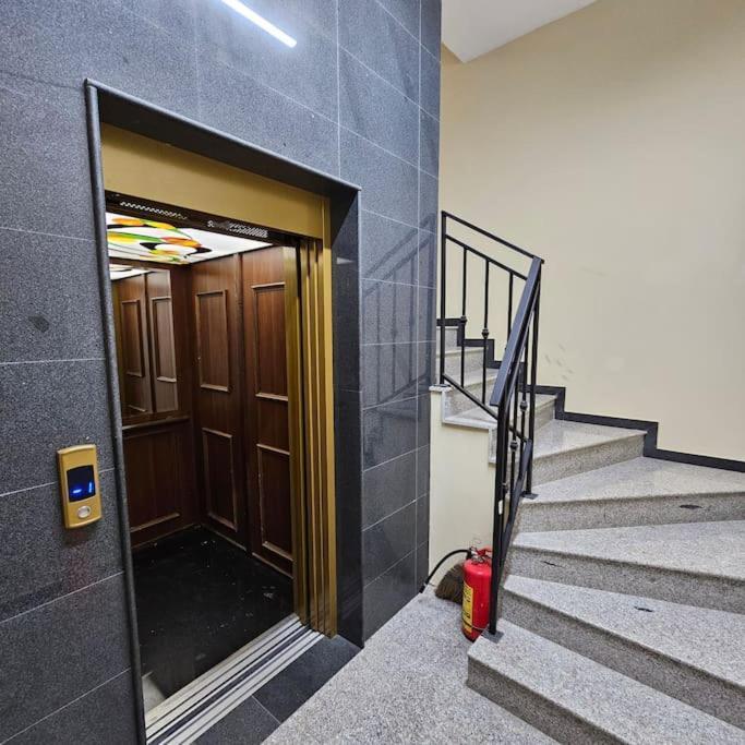 Serenity In The Heart Of Varna With Parking Εξωτερικό φωτογραφία